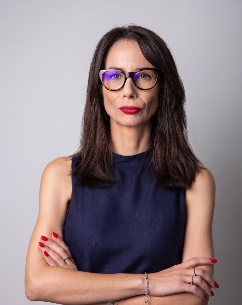Mayara Azevedo, advogada associada